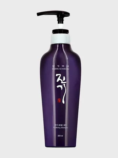 Восстанавливающий шампунь для ослабленных волос Daeng Gi Meo Ri Vitalizing Shampoo - 300мл — WELLCOS-DNGVT300