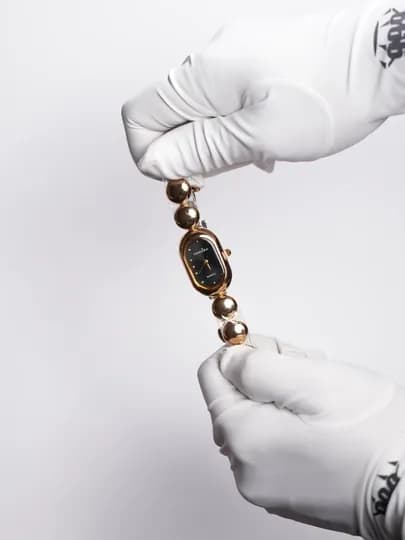 Женские наручные часы, с необычным дизайном - Luna Watches — LUNAWA-04LV-ЧЕРНСТЕ
