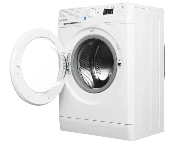Стиральная машина Indesit BWSE 7109X UZ, белый