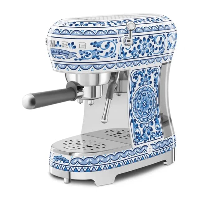 Espresso qahva mashinasi Smeg ECF02DGBEU